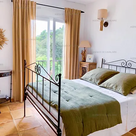 Avec Piscine, Jacuzzi Et Vue A - Fr-1-100-265