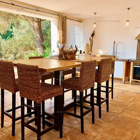 Avec Piscine, Jacuzzi Et Vue A - Fr-1-100-265