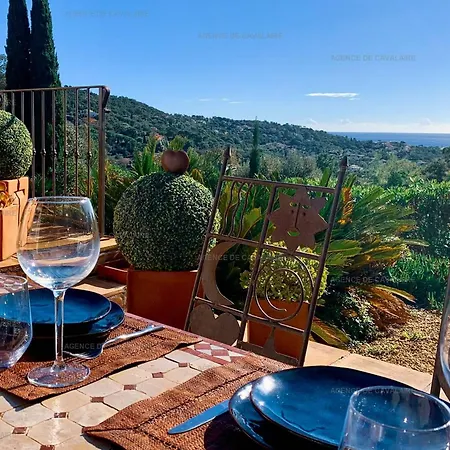 Villa Avec Piscine, Jacuzzi Et Vue A - Fr-1-100-265 Cavalaire-sur-Mer