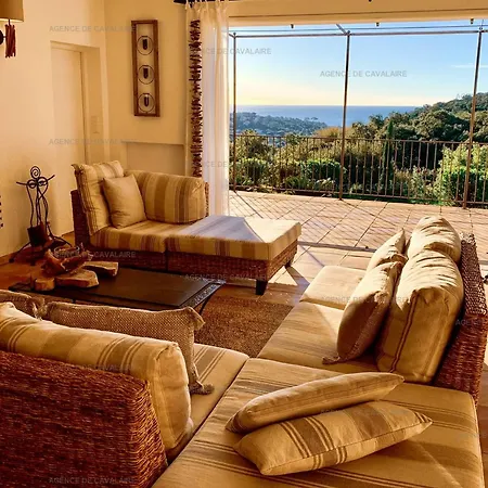 Avec Piscine, Jacuzzi Et Vue A - Fr-1-100-265